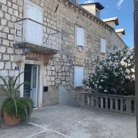 Apartmani Stones Sutivan I Exterior photo
