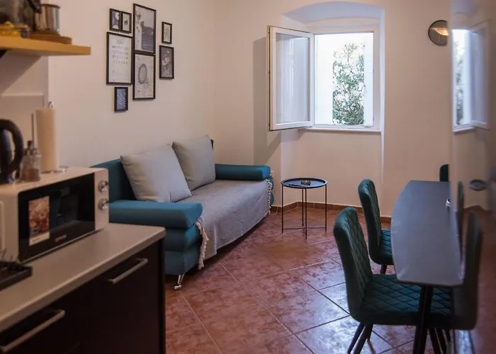 Apartmani Stones Sutivan I